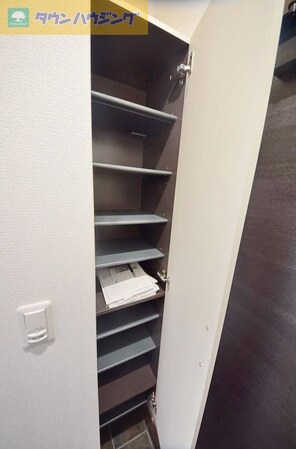 グランデュール春日の物件内観写真